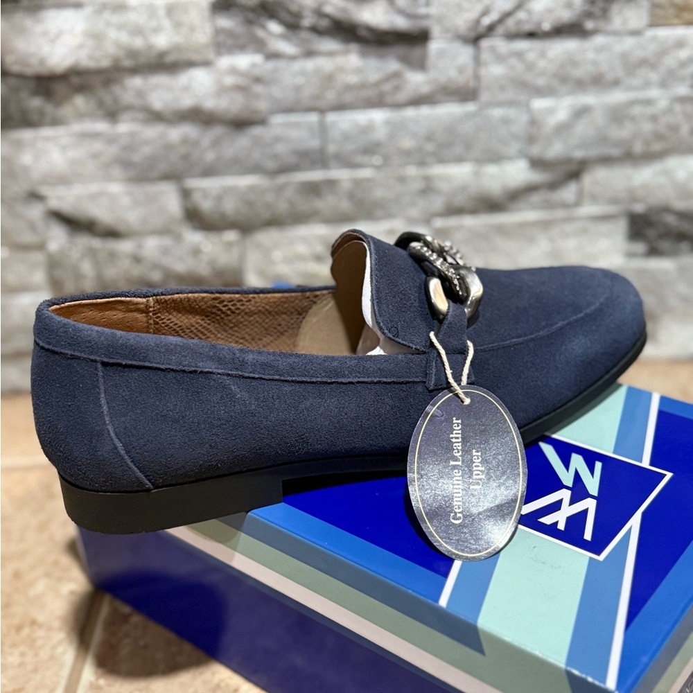 White Mountain Genuine Upper Leather Navy Casavas Loafers - Size Women’s 11 - Picture 8 of 14